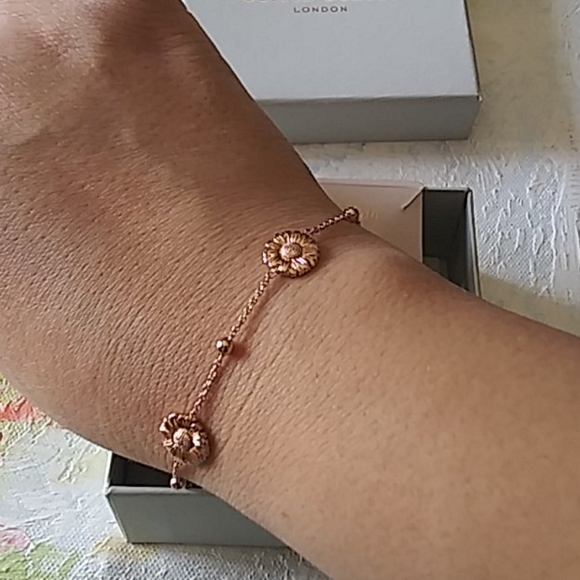 Olivia burton daisy bracelet Clearance